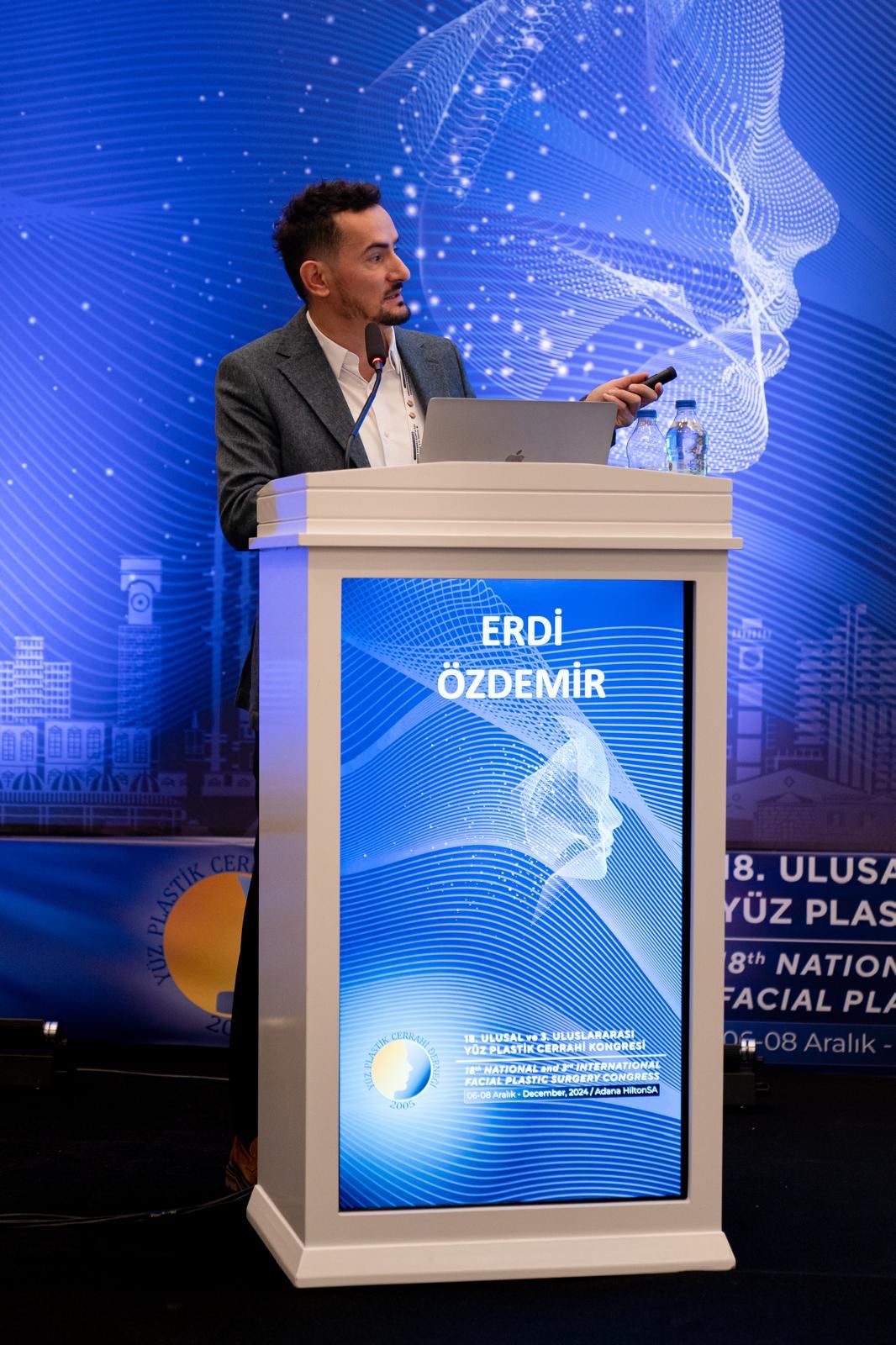 Op. Dr. Erdi Özdemir